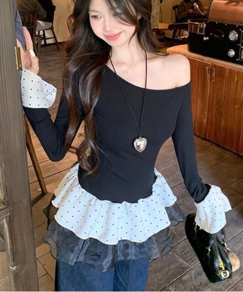 SHEENA(シーナ)の「ドットフリルティアードワンショルトップス(Tシャツ/カットソー・レディース・ライトブルー/ブラック・M)」の20枚目の写真