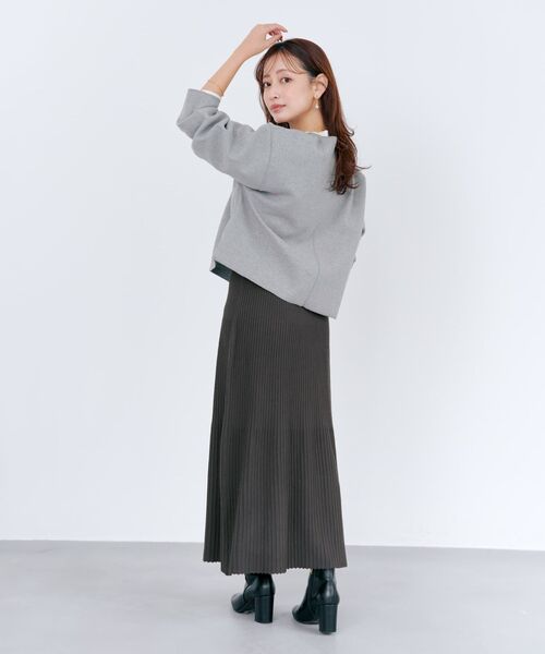 COHINA(コヒナ)の「パネルリブマーメイドニットスカート 【低身長・小柄女性】(スカート・レディース・グレー/グリーン/ベージュ・REGULAR/SHORT)」の6枚目の写真