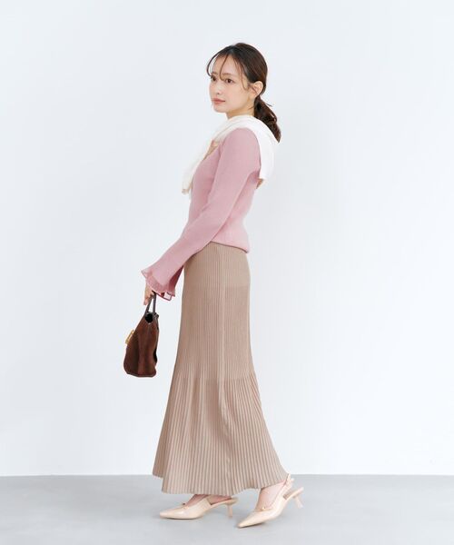 COHINA(コヒナ)の「パネルリブマーメイドニットスカート 【低身長・小柄女性】(スカート・レディース・グレー/グリーン/ベージュ・REGULAR/SHORT)」の16枚目の写真