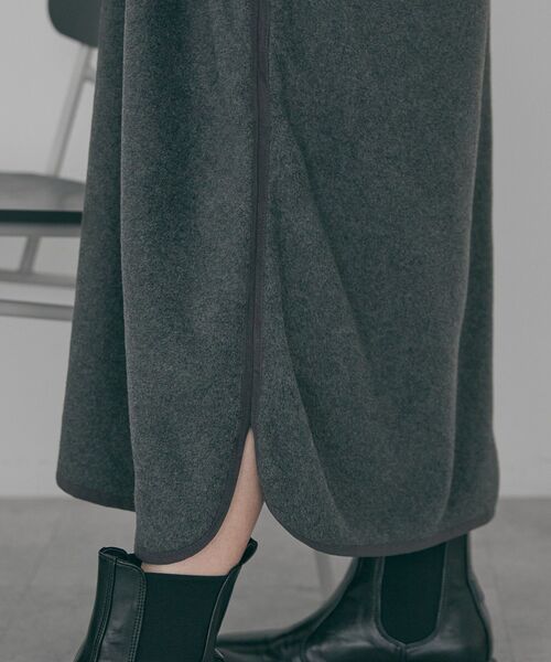 AMERICAN HOLIC(アメリカンホリック)の「ハーフスナップフリースワンピース(ワンピース・レディース・ネイビー/ベージュ/チャコールグレー・FREE)」の9枚目の写真