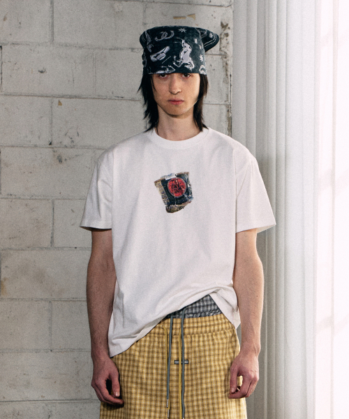 THEVINYLHOUSE（ザバイニルハウス）の「ペーパーシガレットTシャツ ホワイト（Tシャツ/カットソー・メンズ・その他・S/M/L）」の3枚目の写真