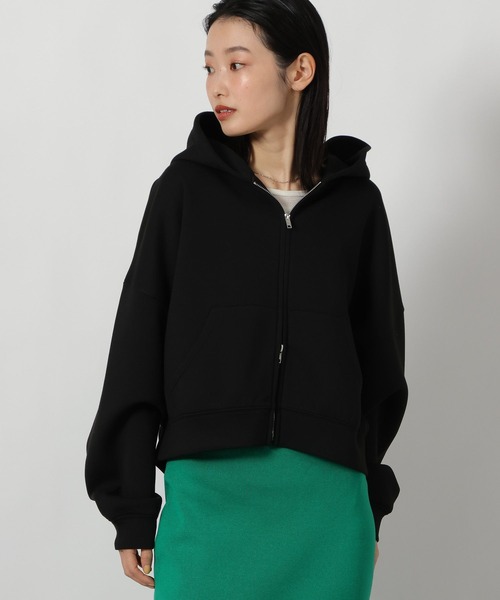 LAKOLE（ラコレ）の「ショートダンボールZIPパーカー / 643749（パーカー・レディース・ブラック/グレー/ネイビー/ピンク・FREE）」の2枚目の写真