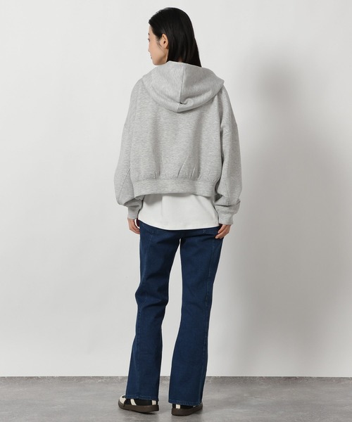 LAKOLE（ラコレ）の「ショートダンボールZIPパーカー / 643749（パーカー・レディース・ブラック/グレー/ネイビー/ピンク・FREE）」の12枚目の写真