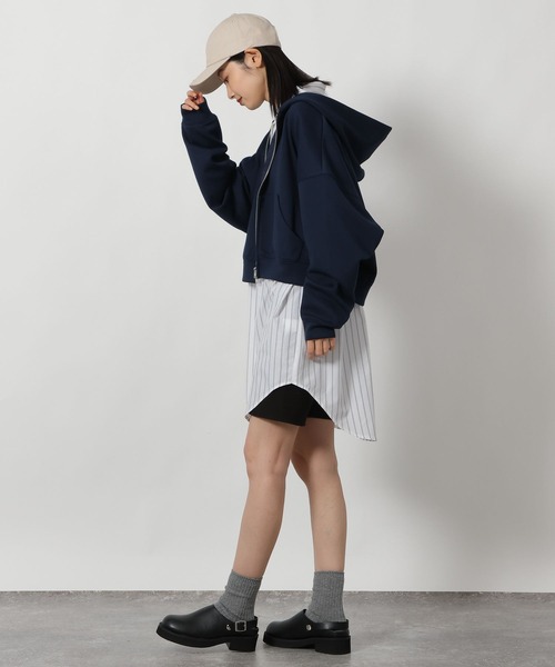 LAKOLE（ラコレ）の「ショートダンボールZIPパーカー / 643749（パーカー・レディース・ブラック/グレー/ネイビー/ピンク・FREE）」の19枚目の写真