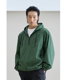 JAMIE WEST（ジェイミーウエスト）の「アクティブハーフジップフードパーカープルオーバー（グリーン）（マウンテンパーカー）」