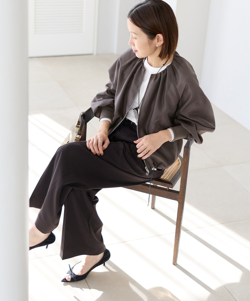 IENA（イエナ）の「《一部カラーWEB限定/新色あり/追加2》ウォッシャブル シアーノーカラーブルゾン（その他アウター・レディース・チャコールグレー/ベージュ/ネイビー・FREE）」の4枚目の写真