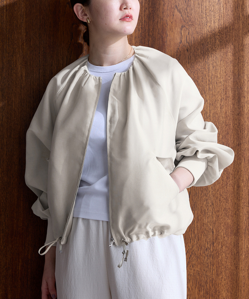 IENA（イエナ）の「《一部カラーWEB限定/新色あり/追加2》ウォッシャブル シアーノーカラーブルゾン（その他アウター・レディース・チャコールグレー/ベージュ/ネイビー・FREE）」の14枚目の写真