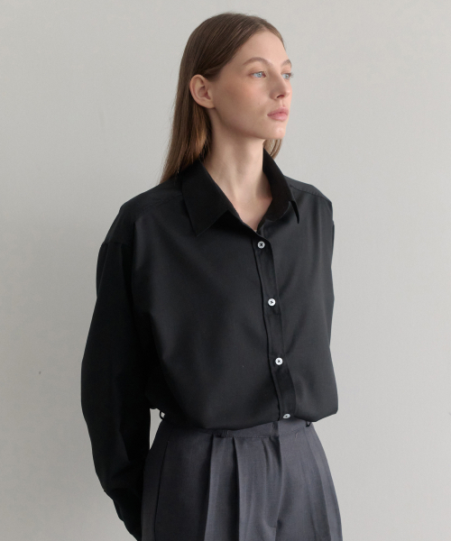 LENAV(ルナブ)の「オフィスシャツ(ブラック)(ビジネスシャツ・レディース・その他・SMALL/MEDIUM)」の2枚目の写真