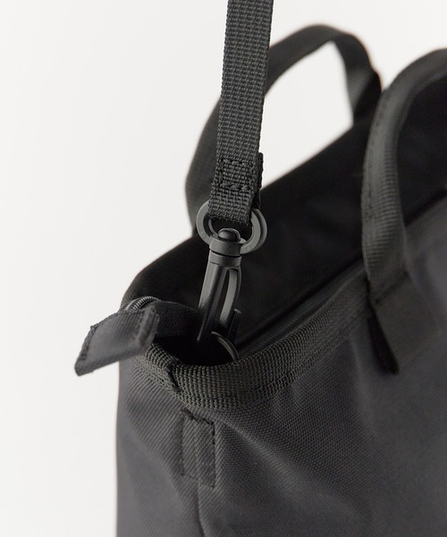 OUTDOOR PRODUCTS（アウトドアプロダクツ）の「OUTDOOR PRODUCTS/アウトドアプロダクツ Boat Shaped Mini Bag 2WAY ボートショルダーバッグ カラバリ豊富 2026年春夏（ショルダーバッグ・レディース・ブラック/ブラウン/ピンク/ドット・FREE）」の22枚目の写真