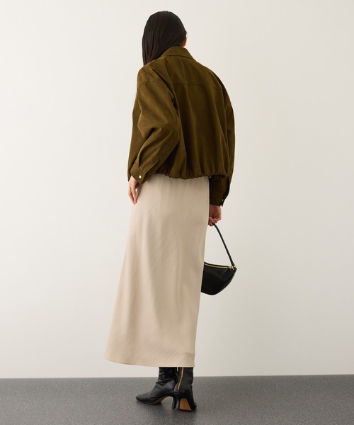 ROPE'（ロペ）の「リンクルサテンマーメイドスカート（スカート・レディース・ブラック/ベージュ・38/36）」の7枚目の写真