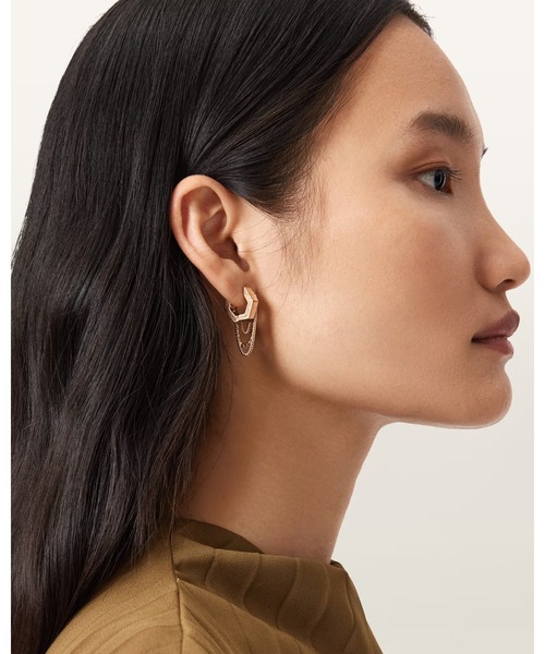 ALLSAINTS(オールセインツ)の「RUBI CHAIN EARRINGS | RUBI チェーン イヤリング・ピアス(ピアス(両耳用)・レディース・ゴールド系その他・ONE SIZE)」の2枚目の写真