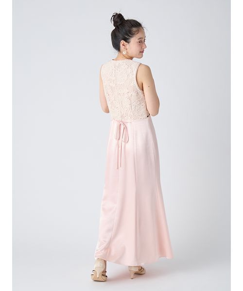 LILY BROWN（リリーブラウン）の「エンブロイダリーヴィンテージサテンドレス（ドレス・レディース・ピンク/チャコールグレー/ブラック・0/1）」の6枚目の写真