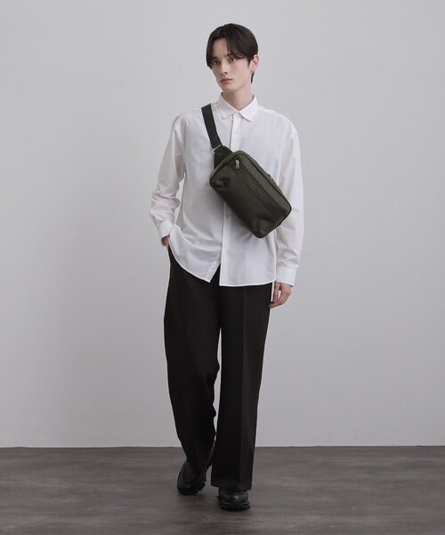 tk.TAKEO KIKUCHI(ティーケータケオキクチ)の「【保冷】レクタングルボディバッグ(ボディバッグ/ウエストポーチ・メンズ・チャコールグレー/ダークグリーン/ネイビー・00)」の12枚目の写真