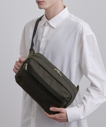 tk.TAKEO KIKUCHI（ティーケータケオキクチ）の「【保冷】レクタングルボディバッグ（ボディバッグ/ウエストポーチ）」