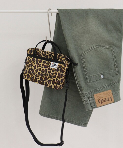 fredy emue（フレディエミュ）の「【Drifter/ドリフター】TIFFIN MINI BAG（ショルダーバッグ・レディース・パープル/ライトブルー/ブラウン系その他/グレー系その他・FREE）」の7枚目の写真