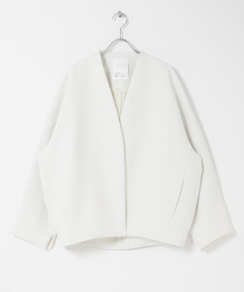 URBAN RESEARCH ROSSO WOMEN（アーバンリサーチ　ロッソ）の「『一部別注カラー』ELENDEEK　FORM SHORT COAT（ノーカラージャケット・レディース・ネイビー/ライトブルー/オフホワイト・FREE）」の11枚目の写真