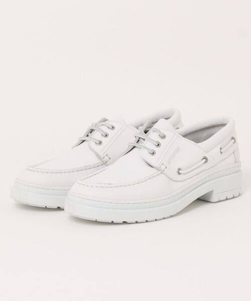 def/focus tokyo(デフフォーカストーキョー)の「STORM/ストーム モカシンデッキシューズ【150E NEW PACIFIC】(モカシン/デッキシューズ・メンズ・ブラック/ホワイト・43/42/41/40/45/44)」の1枚目の写真
