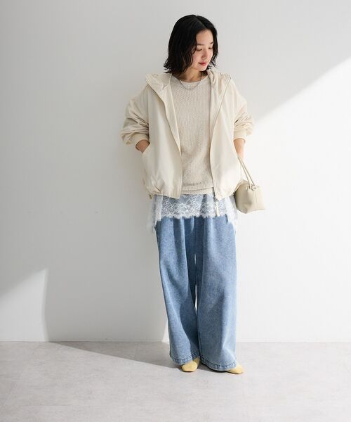 Green　Parks（グリーンパークス）の「撥水加工フード付ブルゾン（ブルゾン・レディース・カーキ/ホワイト系その他2/グレー・FREE）」の4枚目の写真