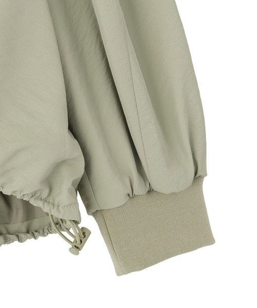 Green　Parks（グリーンパークス）の「撥水加工フード付ブルゾン（ブルゾン・レディース・カーキ/ホワイト系その他2/グレー・FREE）」の7枚目の写真