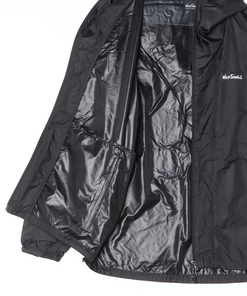 WILD THINGS(ワイルドシングス)の「パッカブルウィンドパーカー│PACKABLE WIND PARKA(ナイロンジャケット・メンズ・オレンジ/チャコールグレー/オリーブ/ブラック・XL/L/M/S)」の16枚目の写真