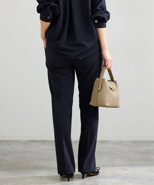 IENA(イエナ)の「《セットアップ対応/》カットジョーゼットスティックパンツ(スラックス・レディース・ブラック/ネイビー・38/36/34)」の18枚目の写真