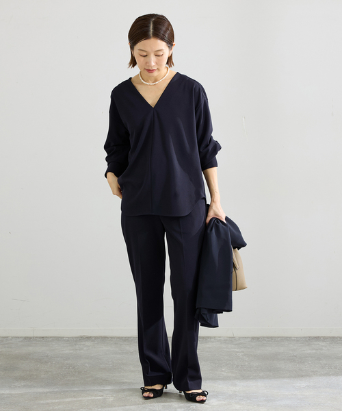 IENA(イエナ)の「《セットアップ対応/》カットジョーゼットスティックパンツ(スラックス・レディース・ブラック/ネイビー・38/36/34)」の19枚目の写真