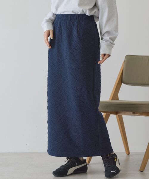 AMERICAN HOLIC（アメリカンホリック）の「フクレジャガードタイトスカート（スカート・レディース・ブラウン/グレー系その他/ダークネイビー・L/M）」の11枚目の写真