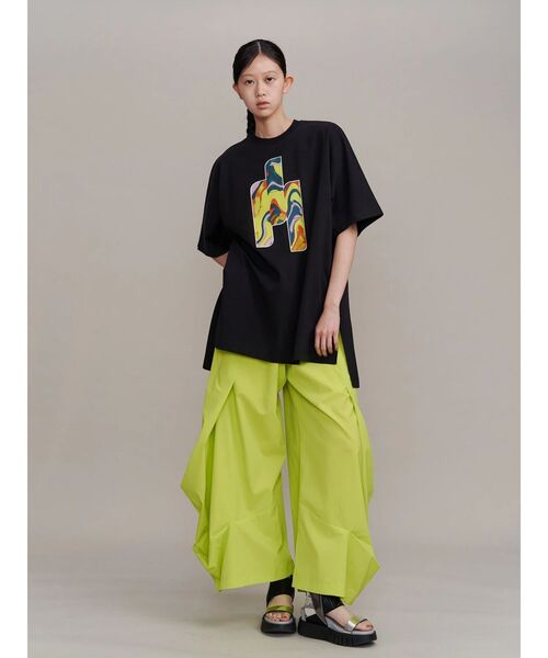 UN3D.（アンスリード）の「STRATUM ART PRINT T-SH / ストレイタムアートプリントTシャツ（Tシャツ/カットソー・レディース・ブラック/ホワイト・38/36）」の5枚目の写真