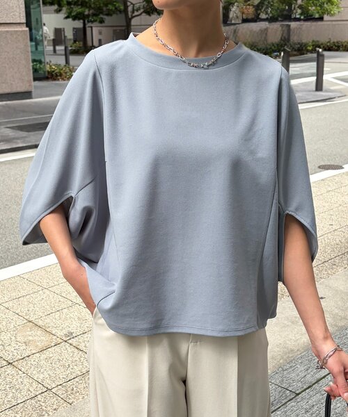 Chez toi（シェトワ）の「【二の腕カバー】【高コスパ高見え】梨地ヤッコスリーブプルオーバー（Tシャツ/カットソー・レディース・ブラック/グリーン/レッド/オフホワイト/ネイビー/ブルー/ブラウン/イエロー・FREE）」の14枚目の写真