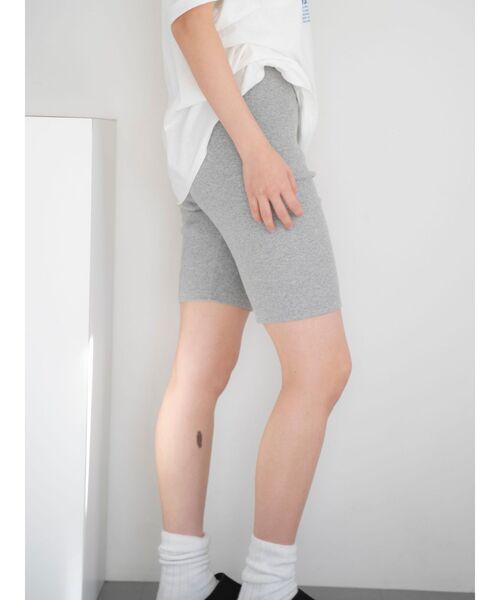 Ungrid（アングリッド）の「レイヤードデザインテレコサイクルパンツ（その他パンツ・レディース・ライトグレー/ブラック・FREE）」の11枚目の写真