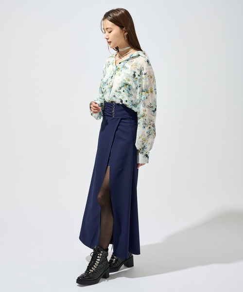 Ellno de Mavie(エルノデメヴィ)の「レースアップスリットロングスカート/インナーパンツ付き(スカート・レディース・ブラック/ネイビー・FREE)」の21枚目の写真