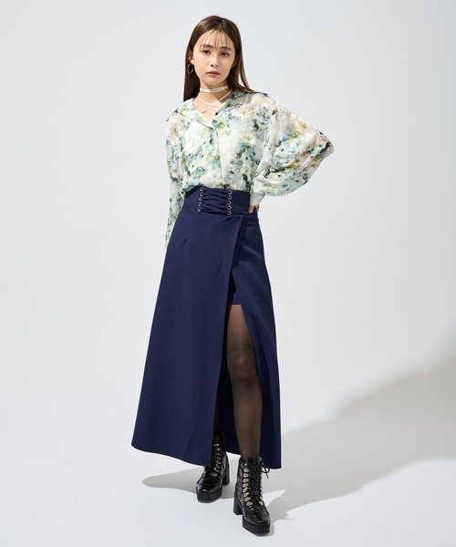 Ellno de Mavie(エルノデメヴィ)の「レースアップスリットロングスカート/インナーパンツ付き(スカート・レディース・ブラック/ネイビー・FREE)」の8枚目の写真