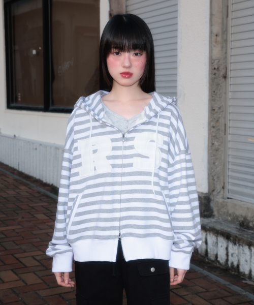 ROSEFRANTZ（ロゼフランツ）の「Patch Stripe Hood Zip-Up [Ivory]（パーカー・レディース・アイボリー・OS）」の5枚目の写真
