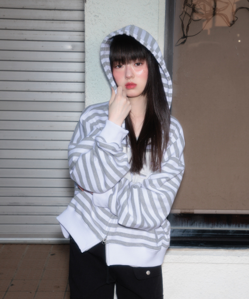 ROSEFRANTZ（ロゼフランツ）の「Patch Stripe Hood Zip-Up [Ivory]（パーカー・レディース・アイボリー・OS）」の10枚目の写真