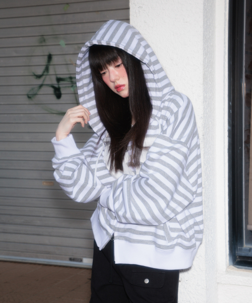 ROSEFRANTZ（ロゼフランツ）の「Patch Stripe Hood Zip-Up [Ivory]（パーカー・レディース・アイボリー・OS）」の13枚目の写真