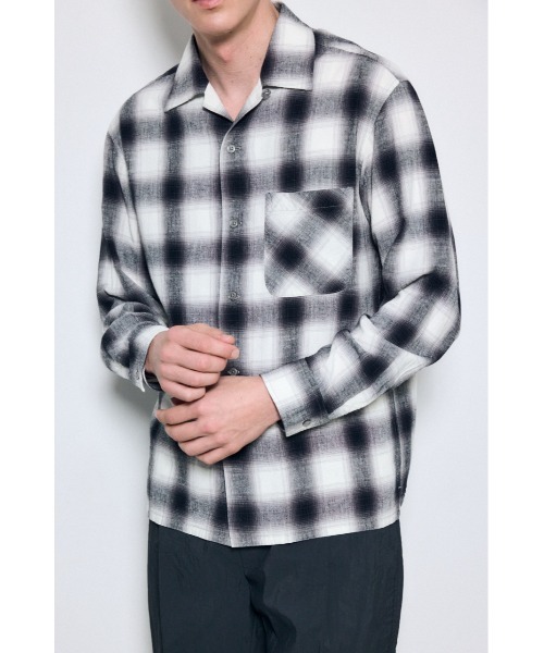 AZUL by moussy（アズールバイマウジー）の「フレンチリネンオンブレーチェックシャツ（シャツ/ブラウス・メンズ・ブラック系その他/ブラウン系その他/ホワイト系その他・LARGE/MEDIUM/SMALL）」の7枚目の写真