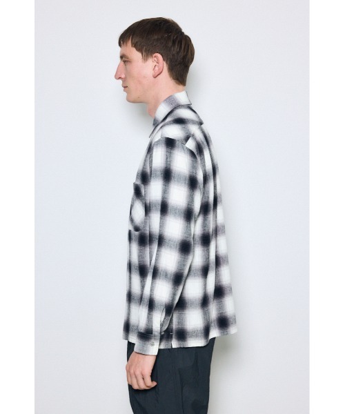 AZUL by moussy（アズールバイマウジー）の「フレンチリネンオンブレーチェックシャツ（シャツ/ブラウス・メンズ・ブラック系その他/ブラウン系その他/ホワイト系その他・LARGE/MEDIUM/SMALL）」の12枚目の写真