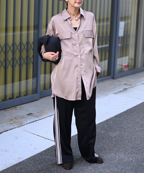 Marient(マリエント)の「サテンオーバーシャツBL(シャツ/ブラウス・レディース・ブラウン・FREE)」の9枚目の写真