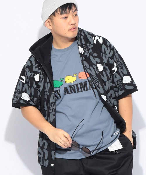 B&T CLUB（ビーティークラブ）の「パーカー 半袖 メンズ 大きいサイズ FAT ANIMALS クジラ総柄 フルジップ B＆T CLUB (ビーアンドティークラブ)（パーカー・メンズ・ブラック/ホワイト・X4(8L～9L)/X3(6L～7L)/X2(4L～5L)/X1(3L～4L)）」の13枚目の写真