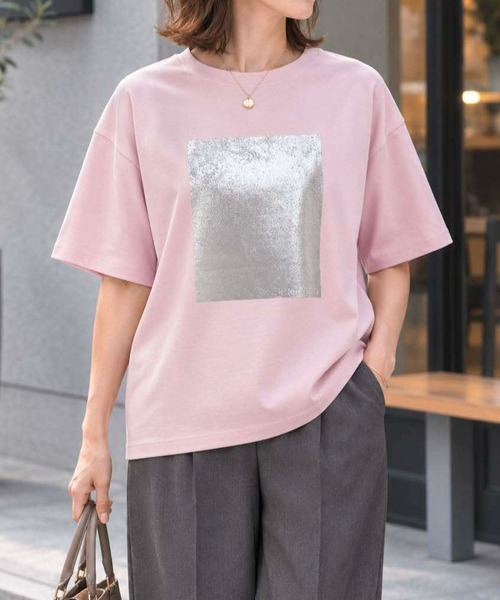 eM(エム)の「【サイズ展開あり!】 シルキータッチスムースプリントTee(Tシャツ/カットソー・レディース・ピンク/チャコールグレー/ホワイト・S/M/L/LL)」の3枚目の写真