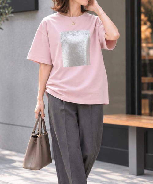 eM(エム)の「【サイズ展開あり!】 シルキータッチスムースプリントTee(Tシャツ/カットソー・レディース・ピンク/チャコールグレー/ホワイト・S/M/L/LL)」の6枚目の写真