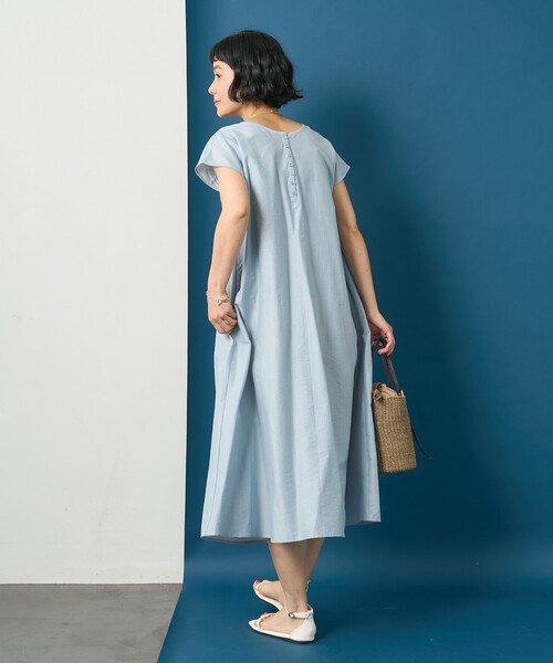 FREAK'S STORE(フリークスストア)の「藤本美貴 × FREAK'S STORE/フリークスストア 接触冷感/UVカット ヘンリーネックフレアワンピース(ワンピース・レディース・ブラウン/ブラック/ブルー・フリ-)」の7枚目の写真
