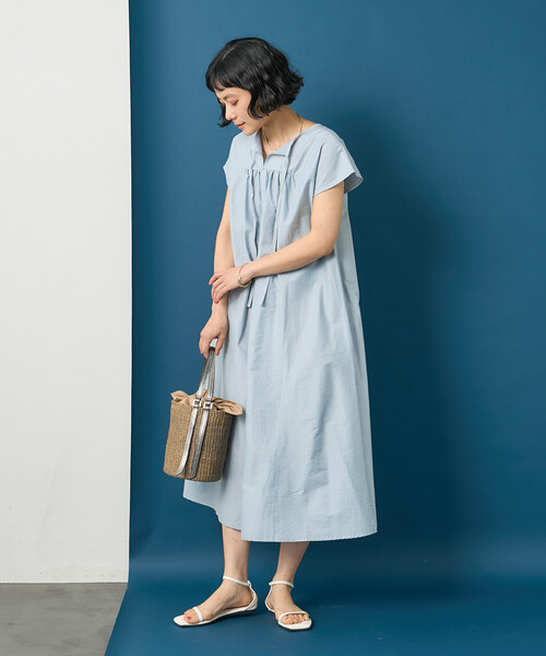 FREAK'S STORE(フリークスストア)の「藤本美貴 × FREAK'S STORE/フリークスストア 接触冷感/UVカット ヘンリーネックフレアワンピース(ワンピース・レディース・ブラウン/ブラック/ブルー・フリ-)」の9枚目の写真