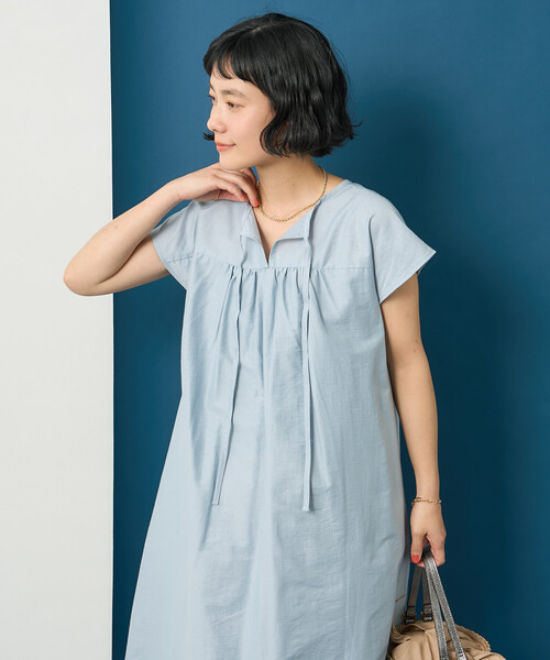 FREAK'S STORE(フリークスストア)の「藤本美貴 × FREAK'S STORE/フリークスストア 接触冷感/UVカット ヘンリーネックフレアワンピース(ワンピース・レディース・ブラウン/ブラック/ブルー・フリ-)」の14枚目の写真