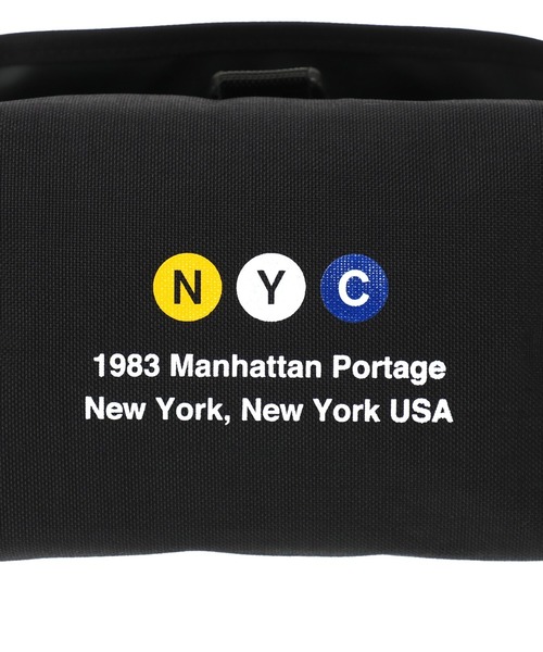 Manhattan Portage(マンハッタンポーテージ)の「Nylon Messenger Bag (XS) FZP LVL MTA(メッセンジャーバッグ・メンズ・ブラック・X-SMALL)」の9枚目の写真