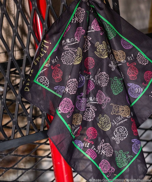 niko and...（ニコアンド）の「【Netflixシリーズ実写版「ONE PIECE」】コラボバンダナ（バンダナ/スカーフ・メンズ・ネイビー/ブラック/ピンク/イエロー・FREE）」の2枚目の写真