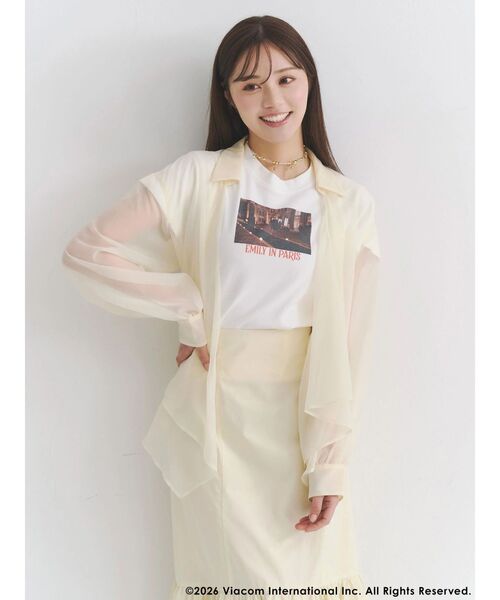 MERCURYDUO(マーキュリーデュオ)の「【EMILY IN PARISコラボ】グラフィックロゴTシャツ(Tシャツ/カットソー・レディース・オフホワイト・FREE)」の6枚目の写真