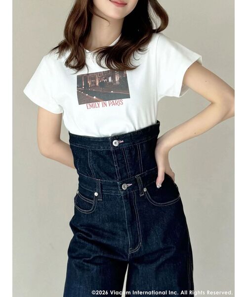MERCURYDUO(マーキュリーデュオ)の「【EMILY IN PARISコラボ】グラフィックロゴTシャツ(Tシャツ/カットソー・レディース・オフホワイト・FREE)」の10枚目の写真