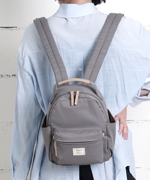 anello GRANDE（アネログランデ）の「"02"≪anello GRANDE≫motte/モッテ 5ポケット/7L もちっとハンドル ラウンド ミニリュック（バックパック/リュック・レディース・ブラック/ブルーグレー/グレー/サンドベージュ・ONE SIZE）」の3枚目の写真