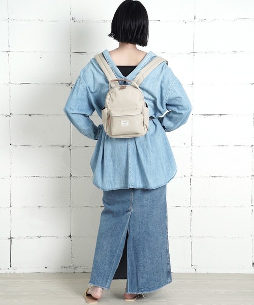anello GRANDE（アネログランデ）の「"02"≪anello GRANDE≫motte/モッテ 5ポケット/7L もちっとハンドル ラウンド ミニリュック（バックパック/リュック・レディース・ブラック/ブルーグレー/グレー/サンドベージュ・ONE SIZE）」の11枚目の写真